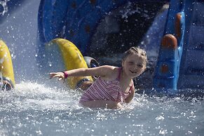 Pelagos Suites Hotel & Spa