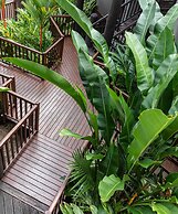 Hibiscus Resort & Spa