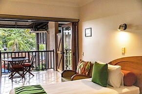 Hibiscus Resort & Spa