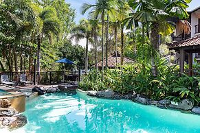 Hibiscus Resort & Spa