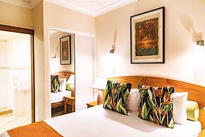 Hibiscus Resort & Spa