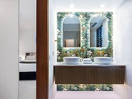 Hibiscus Resort & Spa