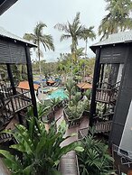 Hibiscus Resort & Spa