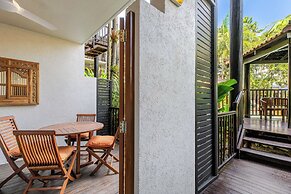 Hibiscus Resort & Spa