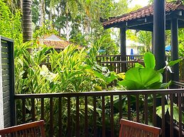 Hibiscus Resort & Spa