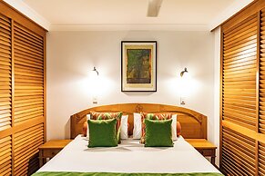 Hibiscus Resort & Spa