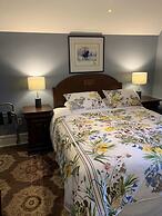 Green Oaks Bed and Breakfast