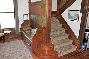 Green Oaks Bed and Breakfast