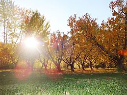 Warm Springs Inn & Winery