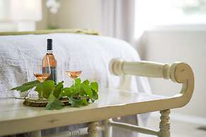 Warm Springs Inn & Winery