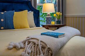 Warm Springs Inn & Winery