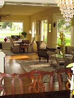 Warm Springs Inn & Winery