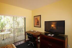 The Central Motel