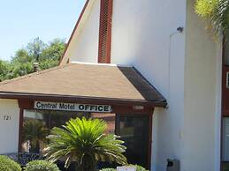 The Central Motel
