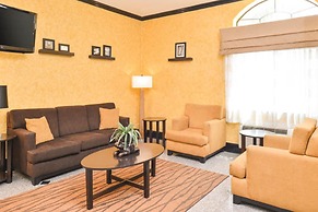 Sleep Inn & Suites Near Downtown North