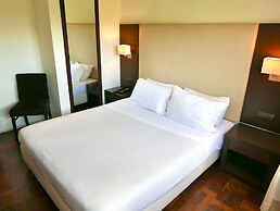 Lisboa Central Park Hotel Suites & Studios