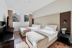 Lisboa Central Park Hotel Suites & Studios