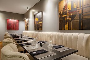 Lisboa Central Park Hotel Suites & Studios