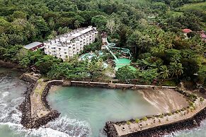 Hawaii Resort Family Suites