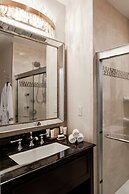 The Roosevelt New Orleans, A Waldorf Astoria Hotel