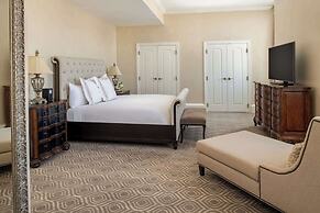 The Roosevelt New Orleans, A Waldorf Astoria Hotel