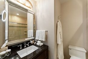 The Roosevelt New Orleans, A Waldorf Astoria Hotel