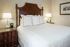 The Roosevelt New Orleans, A Waldorf Astoria Hotel