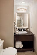 The Roosevelt New Orleans, A Waldorf Astoria Hotel