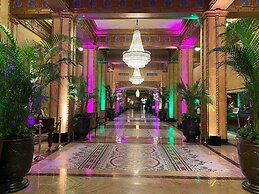 The Roosevelt New Orleans, A Waldorf Astoria Hotel