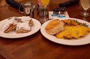 The Roosevelt New Orleans, A Waldorf Astoria Hotel