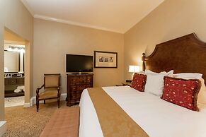 The Roosevelt New Orleans, A Waldorf Astoria Hotel