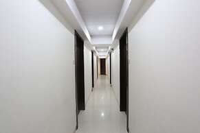 Hotel Kamran Residency - Near US Embassy