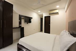 Hotel Kamran Residency - Near US Embassy