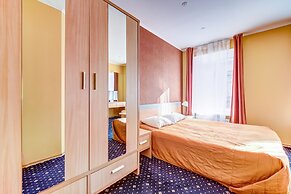 Polikoff Business Hotel