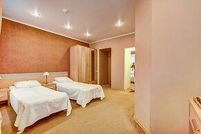 Polikoff Business Hotel