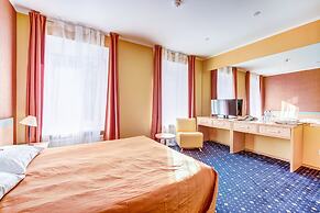 Polikoff Business Hotel