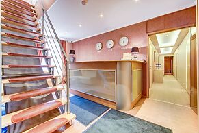 Polikoff Business Hotel