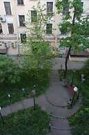 Polikoff Business Hotel