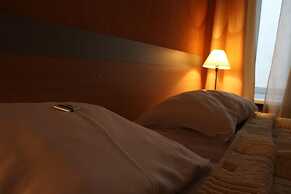 Polikoff Business Hotel