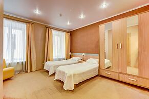 Polikoff Business Hotel