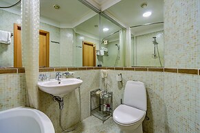 Polikoff Business Hotel