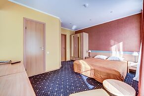 Polikoff Business Hotel