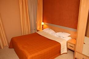 Polikoff Business Hotel