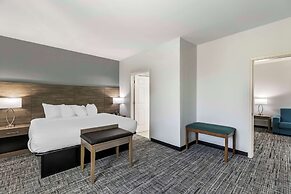 Best Western Plus MidAmerica Hotel