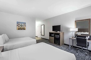 Best Western Plus MidAmerica Hotel