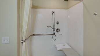 Cobblestone Inn & Suites - Durand