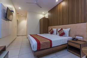 Rupam Hotel