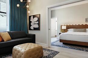 Kimpton Hotel Monaco Baltimore Inner Harbor by IHG