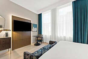 Kimpton Hotel Monaco Baltimore Inner Harbor by IHG