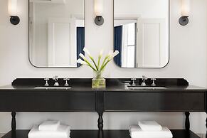 Kimpton Hotel Monaco Baltimore Inner Harbor by IHG